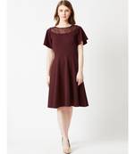 Women's Wine Red Round Neck Flared Short Sleeve Solid Skater Knee-Long Lace Dress