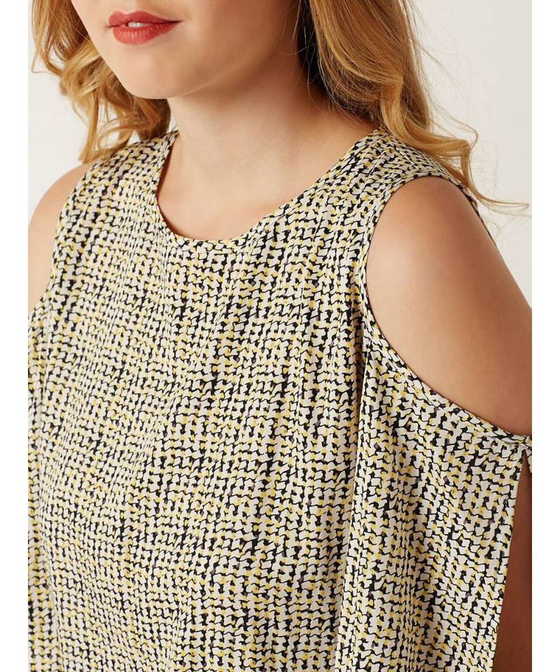 Women's Multicolored Round Neck quarter_sleeve Cold Shoulder Cut-Out Printed Top