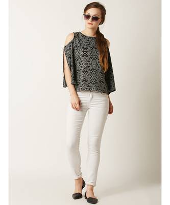 Women's Multicolored Round Neck quarter_sleeve Printed Cut- Out Cold Shoulder Top 2