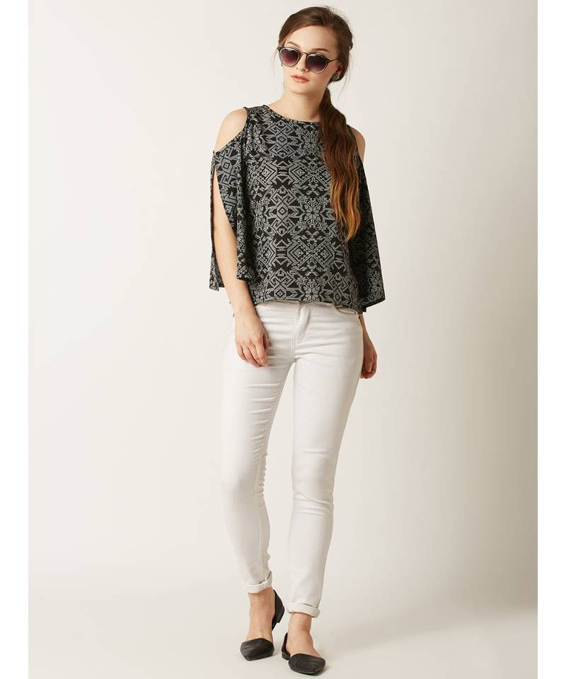 Women's Multicolored Round Neck quarter_sleeve Printed Cut- Out Cold Shoulder Top