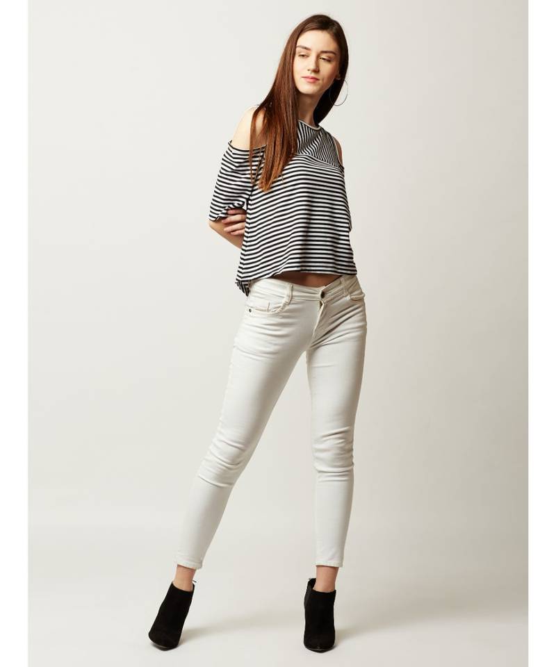 Women's Black And White Round Neck half_sleeve Striped Cold Shoulder Top