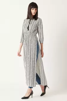 Women's Black & White Round Neck quarter_sleeve Striped Tassel Tie-Up Detailing Maxi Top