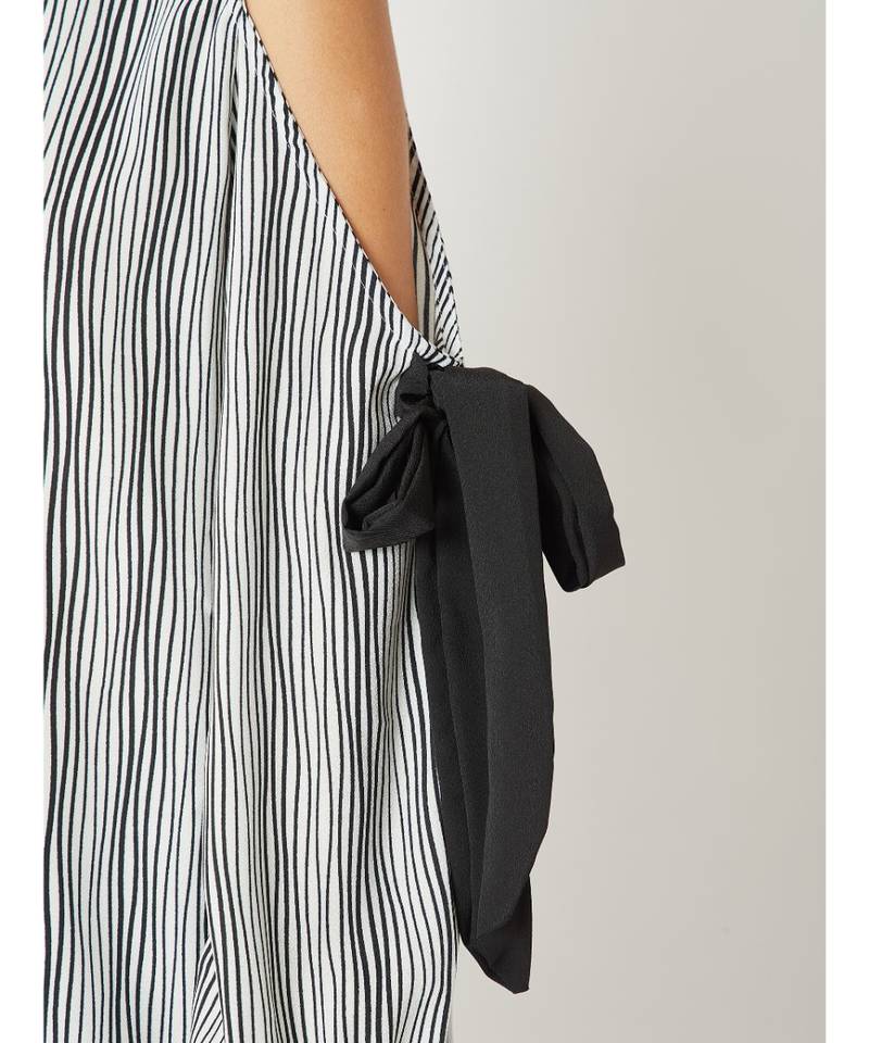 Women's Black And White Round Neck full_sleeve Striped Tie-Up Pleated Cold Shoulder Top