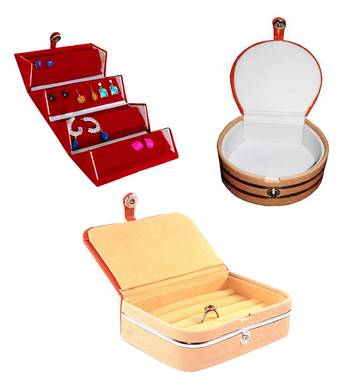 atorakushon   Velvet Jewellery Box Necklace Ring Box Earring Folder Travelling Organizer Pack of 3 (multicolor) 1