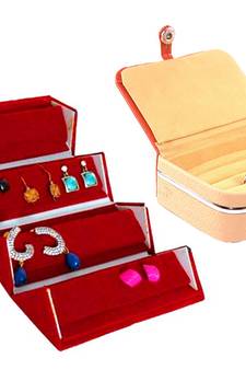 atorakushon   Velvet Jewellery Box Necklace Ring Box Earring Folder Travelling Organizer Pack of 2 (multicolor)