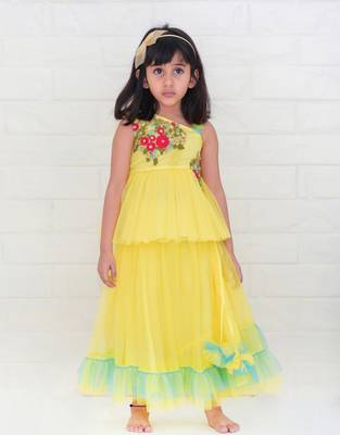 Lemon Yellow Zari Work Net Peplum Blouse And Skirt 5