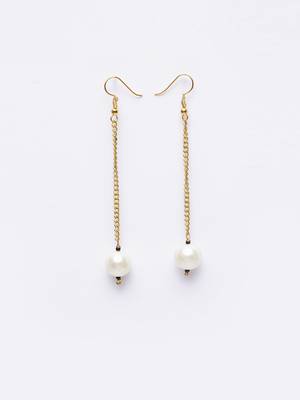 White pearl earrings 2