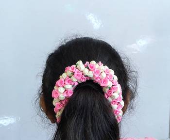 Pink hair-accessories 2