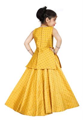 Kids Girls Yellow Lehenga Choli  2