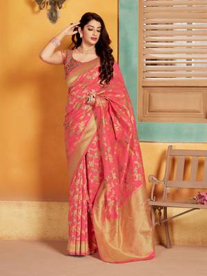 Pink woven banarasi silk saree with blouse 3