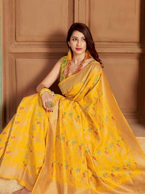 Yellow woven banarasi silk saree with blouse 3