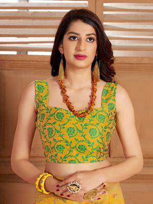 Yellow woven banarasi silk saree with blouse 4