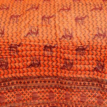 Pure Cotton Printed Golden Double Bed Quilts 3