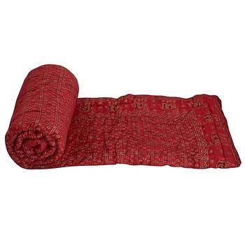 Golden Printed Pure Cotton Double Bed Quilts 2