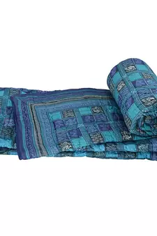 Fancy Design Chequered Blue Double Bed Quilt