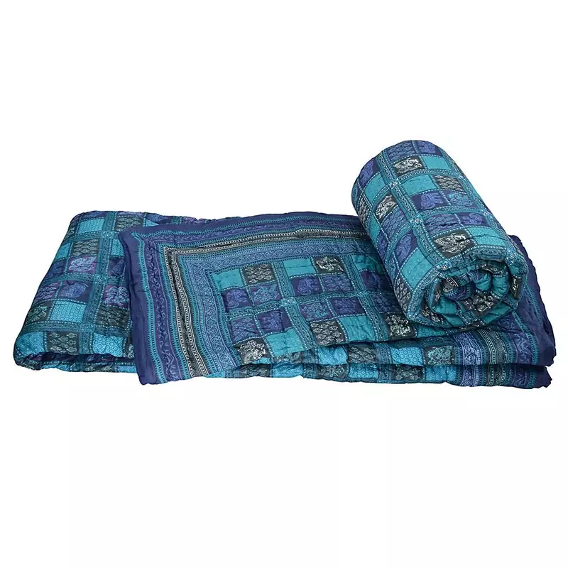 Fancy Design Chequered Blue Double Bed Quilt