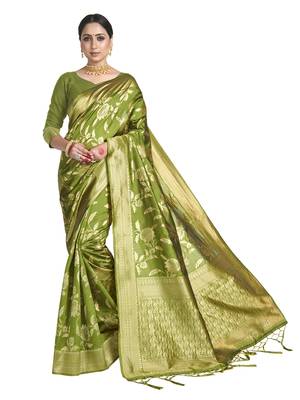 green woven art silk saree with blouse 1
