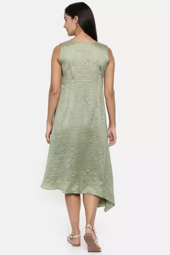 mayank modi  Green, cotton silk dress with pleats detailings.