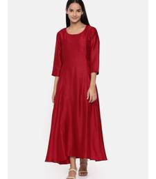 mayank modi  Red cotton silk panelled dress with show potlis.