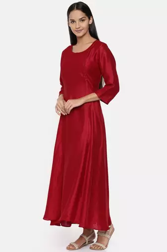 mayank modi  Red cotton silk panelled dress with show potlis.