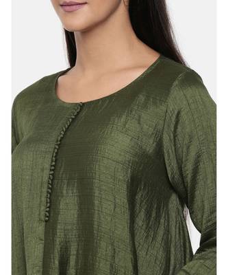 mayank modi  Green cotton silk dress with show potlis. 2