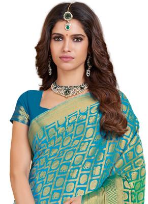 Multicolor printed georgette saree  2