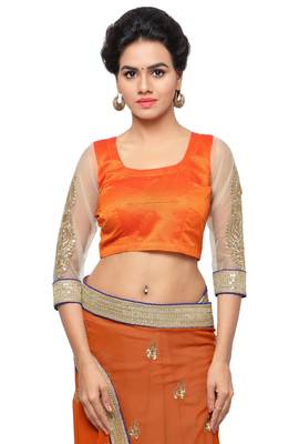 Grey embroidered jute saree with blouse 4