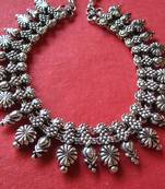 Oxidized neck piece