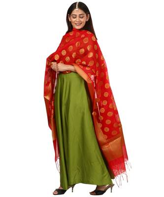 Green Floor Length Kurti With Red Banarsi Dupatta 1