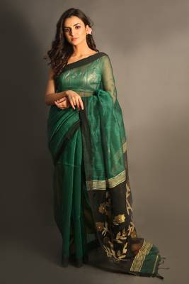 Green woven linen saree with blouse 1
