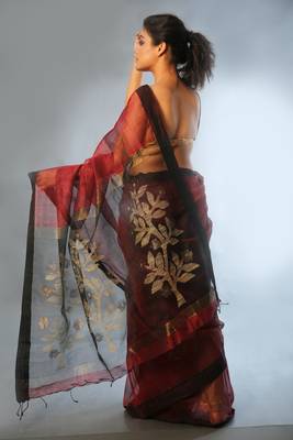 Maroon woven linen saree with blouse 2
