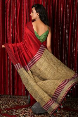 Maroon plain blended cotton saree with blouse 2