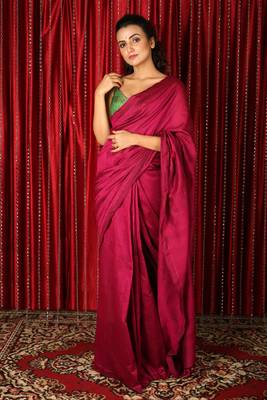 Magenta plain blended cotton saree with blouse 1