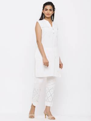 White Rayon Flex Embellished Straight Kurta with Pants 3