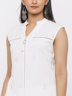 White Rayon Flex Embellished Straight Kurta with Pants 5