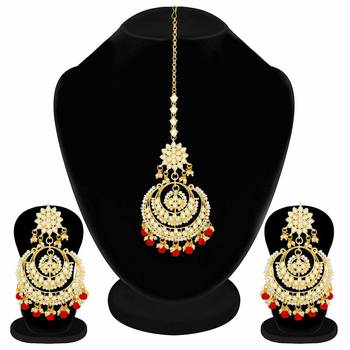 Traditional Wedding Chandbali Kundan & Pearl Earring Set With Maang Tikka for Women 2