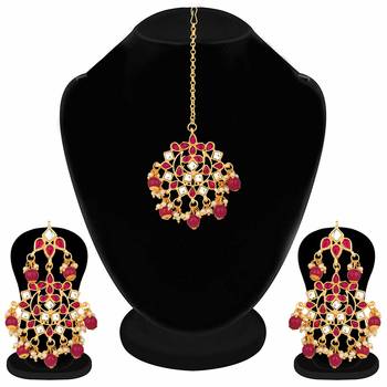 Traditional Gold Plated Pearl & Kundan Maang Tikka With Earring Set 2