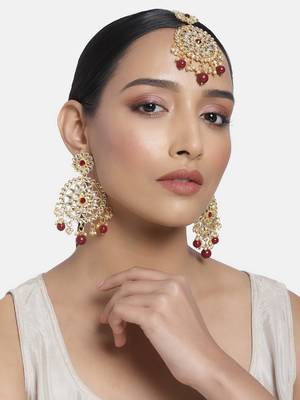 Gold Plated Traditional Kundan & Pearl Earring Set with Maang Tikka for Women 1