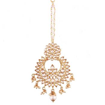 Kalank Inspired Pearl Maang Tikka for Women 1