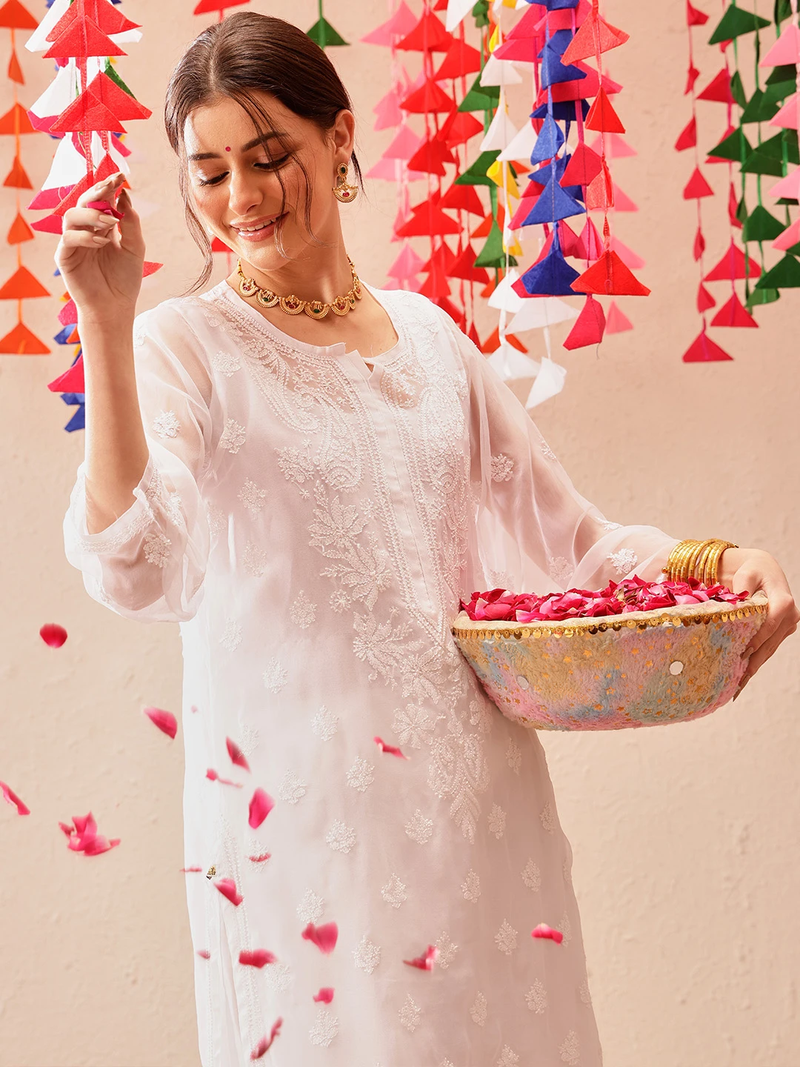 Hand Embroidered White Georgette Lucknowi Chikankari Indian Women Kurta With Slip