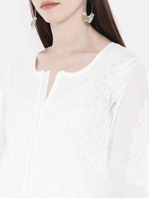Ada Hand Embroidered White Cotton Lucknowi Chikankari Women Kurti - A237451 4