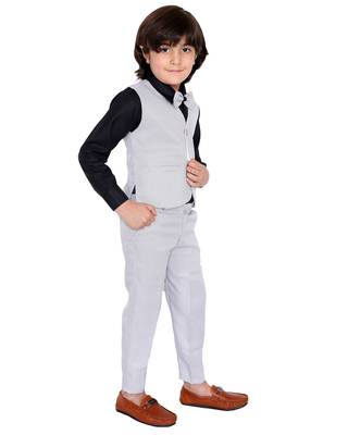fourfolds boy's 3-piece suit 2