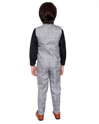 fourfolds boy's 3-piece suit 4