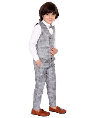 White plain silk cotton boys-suit 2