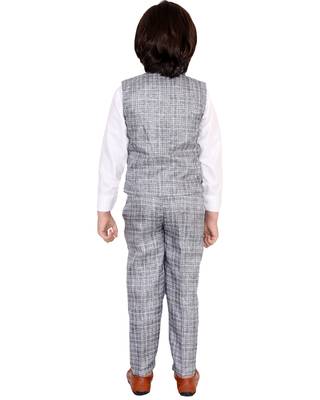 White plain silk cotton boys-suit 4