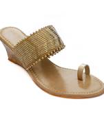 TRENDS & TRADES Kolhapuri Embroidery Wedges