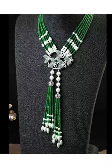 beautiful stylish green crystal pearl necklace with cute butterfly broach