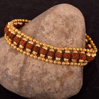 Gold bangles-and-bracelets 4