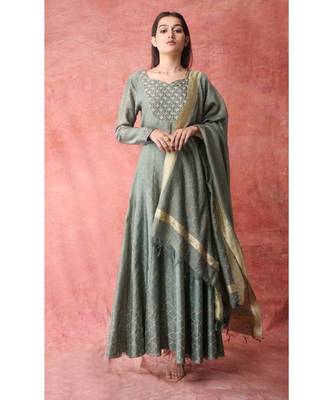 Show Shaa Moroccan khirki Anarkali set 1