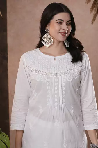 Hand Embroidered White Cotton Lucknowi Chikankari Indian Women Kurta